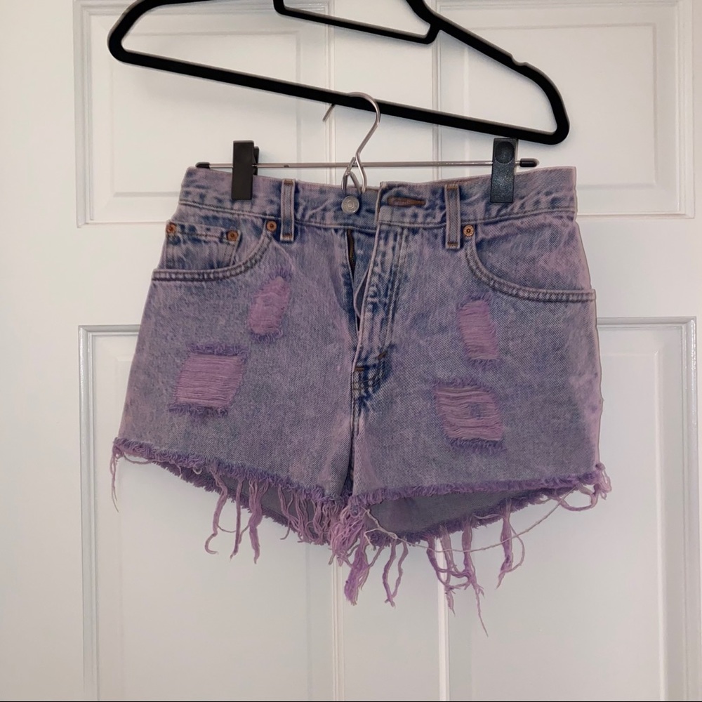 Purple Levi distressed jean shorts